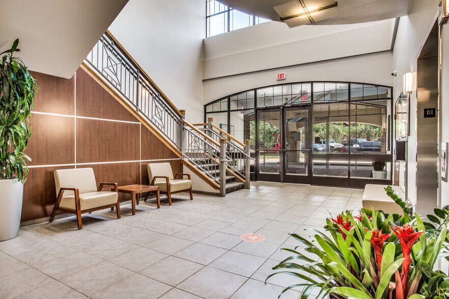 More Photos Of 1452 Hughes Rd, Grapevine Office For Lease