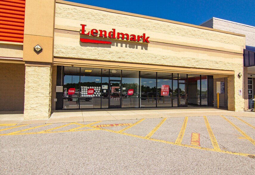 More Photos Of 700-1000 Nitro Market Pl, Nitro Unknown For Lease