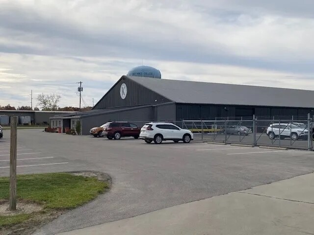 More Photos Of 850 Carpenter Rd, Defiance Warehouse For Sale