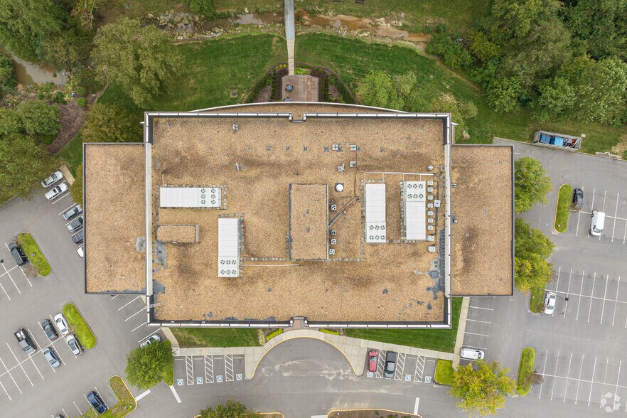 More Photos Of 7501 Boulder View Dr, North Chesterfield Unknown For Lease