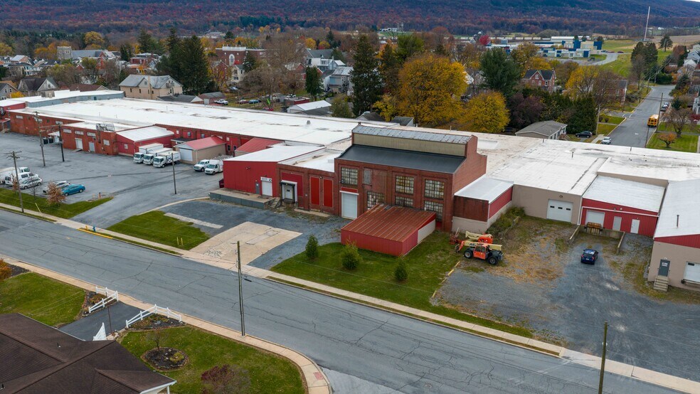 More Photos Of 30 N 3rd St, Womelsdorf Industrial For Sale