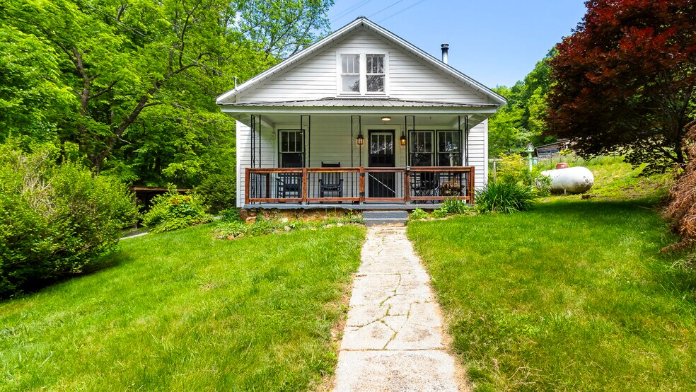 More Photos Of 1651 Winding Stairs rd, Topton Land For Sale