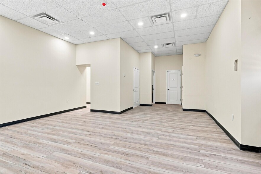 More Photos Of 119 E Lehigh Ave, Philadelphia Healthcare For Lease