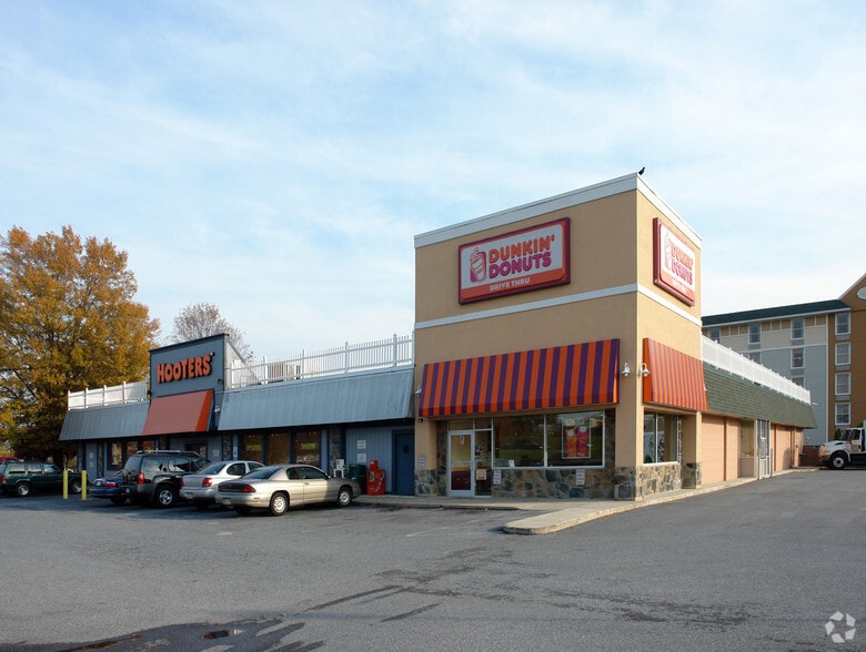Primary Photo Of 1110-1122 Baltimore Pike, Glen Mills Freestanding For Lease
