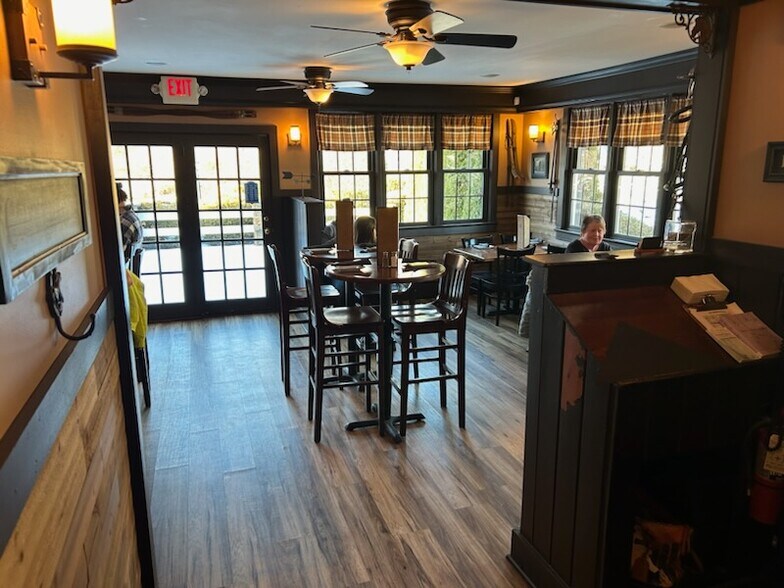 More Photos Of 2605 Route 22, Patterson Restaurant For Sale