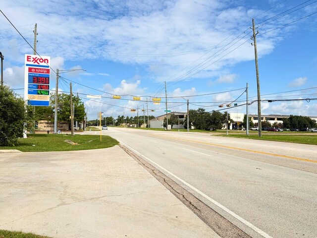 More Photos Of 11855 Tanner Rd, Houston Service Station For Lease