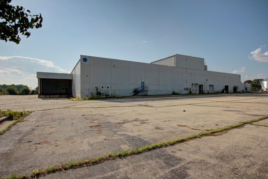More Photos Of 2475 E US Highway 36, Newman Warehouse For Sale