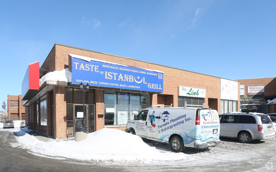 More Photos Of 2100 Steeles Ave W, Vaughan Storefront Retail Office For Lease