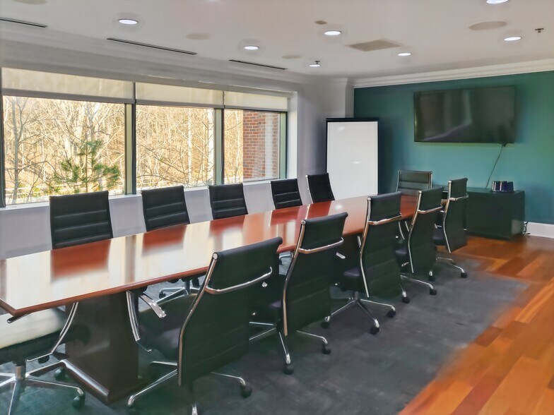 More Photos Of 11340 Lakefield Dr, Duluth Coworking Space