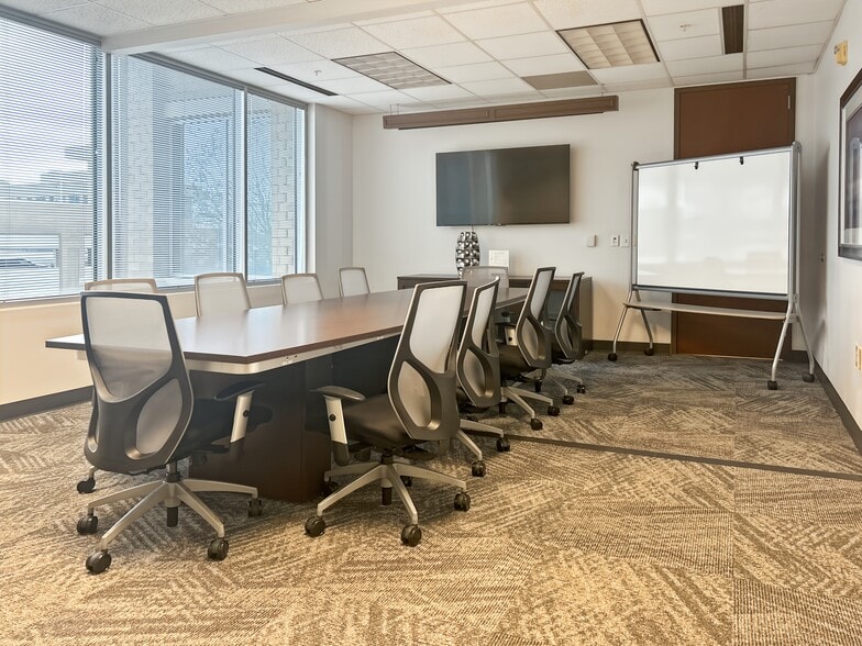 More Photos Of 3440 Toringdon Way, Charlotte Coworking Space