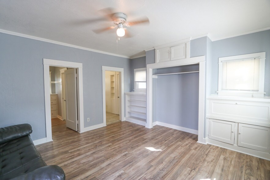 More Photos Of 707 E 7th St, Long Beach Apartments For Sale