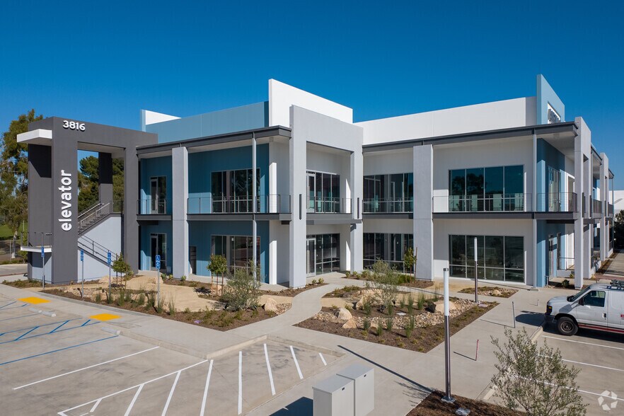 More Photos Of 3810 Stineman Ct, Long Beach Office For Sale