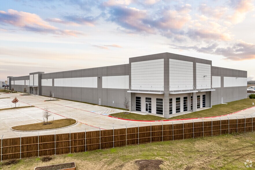 More Photos Of Jubilee Lane & Stonewall Drive, Lewisville Unknown For Lease