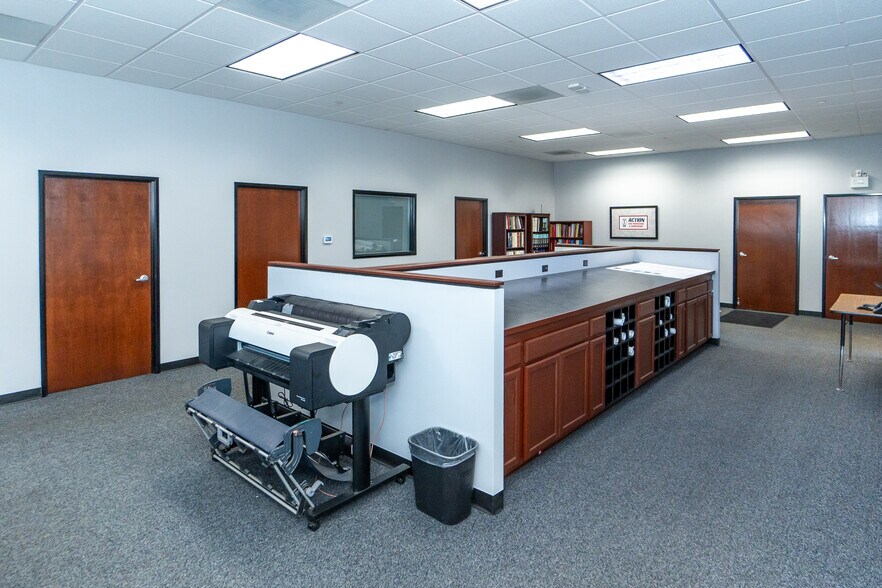 More Photos Of 7602 Anthony Ave, Garden Grove Warehouse For Sale