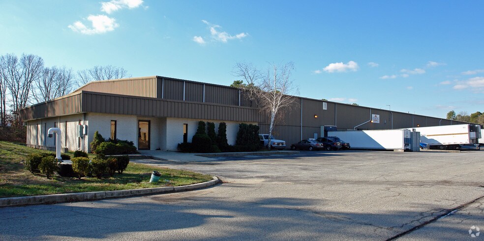 More Photos Of 651 S Mill Rd, Absecon Warehouse For Lease