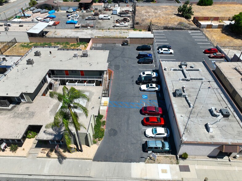 More Photos Of 370 W 6th St, San Bernardino Loft Creative Space For Sale