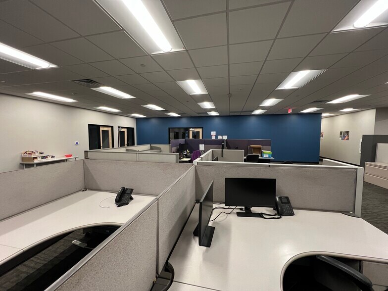 More Photos Of 5255 68th St SE, Caledonia Manufacturing For Lease