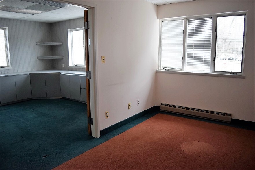 More Photos Of 805-845 Franklin Lakes Rd, Franklin Lakes Unknown For Lease