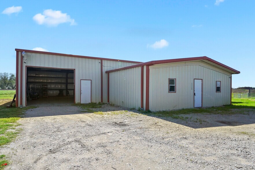 More Photos Of 9335 FM 1960, Dayton Warehouse For Sale