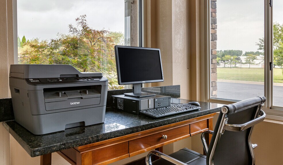 More Photos Of 9742 Woodlane Dr, Dimondale Hotel For Sale