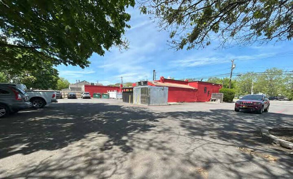 More Photos Of 742-746 Middle Country Rd, Selden Freestanding For Sale