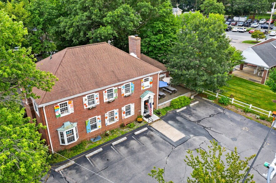 More Photos Of 504 Main St, Medfield Office For Sale