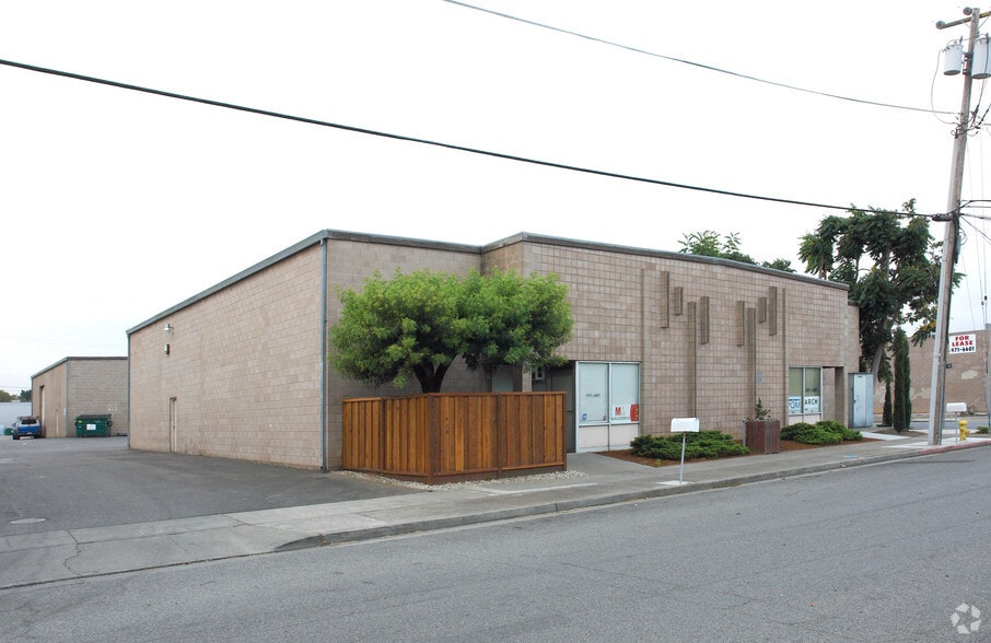 More Photos Of 444-460 Lano St, San Jose Manufacturing For Sale