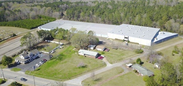 Primary Photo Of 267 Columbia Ave, Chapin Manufacturing For Sale