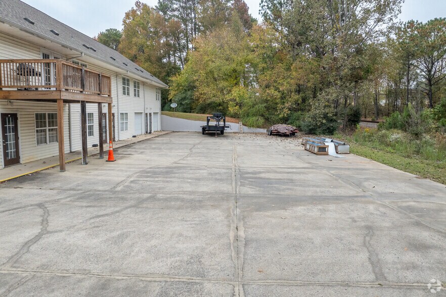 More Photos Of 7127 Gadsden Hwy, Trussville Unknown For Lease