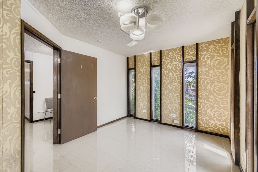 More Photos Of 4219 S Broadway, Englewood Medical For Lease