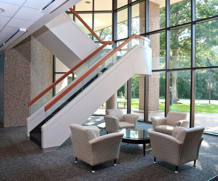 More Photos Of 85 Swanson Rd, Boxborough Office For Lease