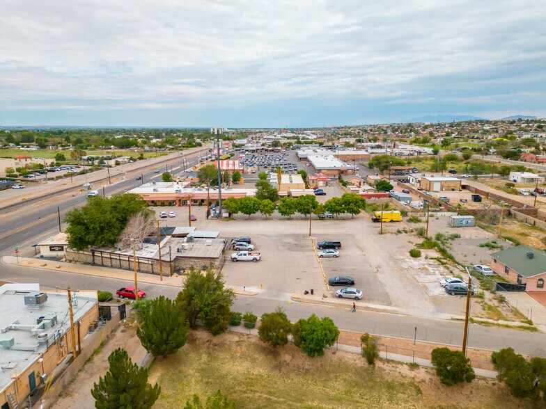 More Photos Of 5200 Doniphan Dr, El Paso Bar For Sale