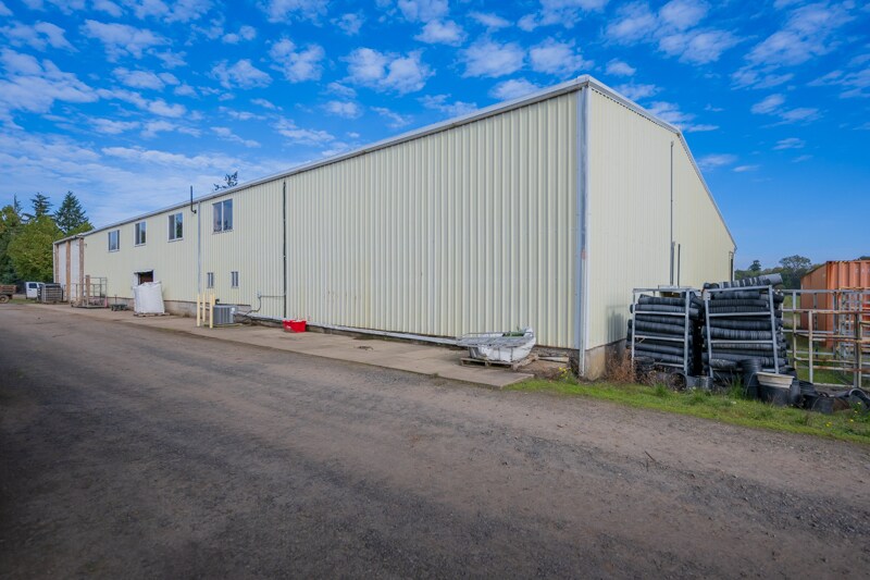 More Photos Of 6494 Windsor Island Rd N, Keizer Manufacturing For Lease