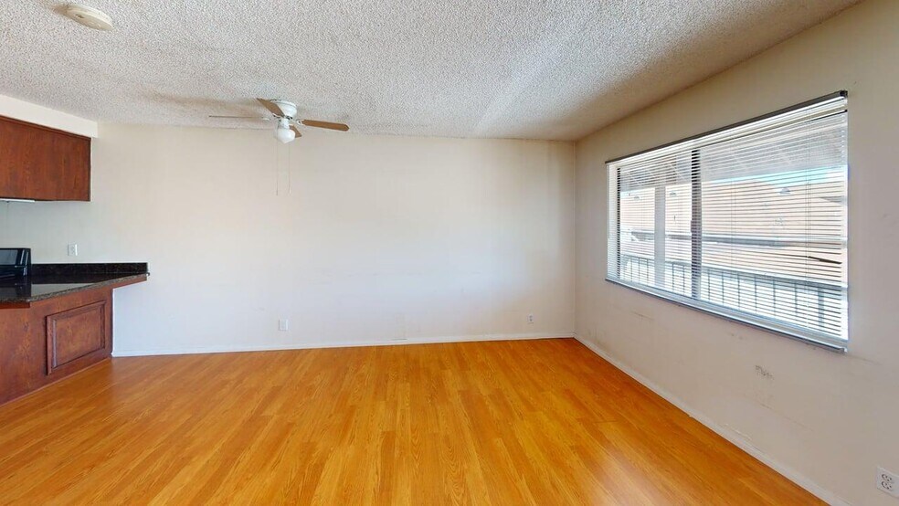 More Photos Of 1316 W 166th St, Gardena Apartments For Sale