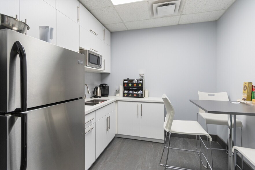 More Photos Of 588 Edward Ave, Richmond Hill Light Distribution For Sale