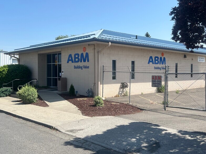 More Photos Of 112 N Altamont St, Spokane Unknown For Lease