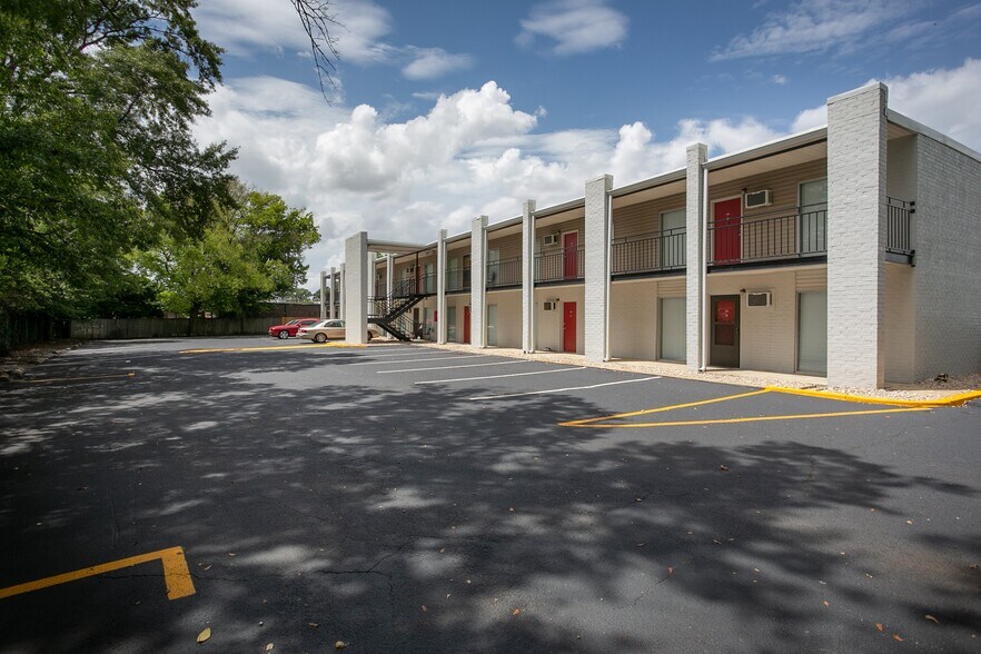 More Photos Of 603 Hargrove Rd, Tuscaloosa Apartments For Sale