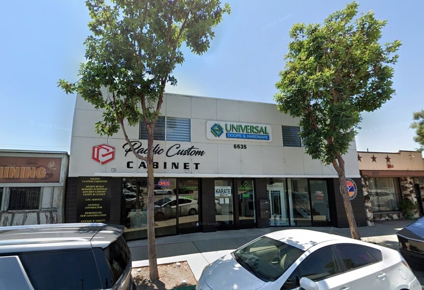 More Photos Of 1735 Hale St, Glendale Flex For Lease