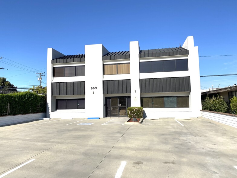 More Photos Of 669 2nd Ave, Covina Medical For Sale