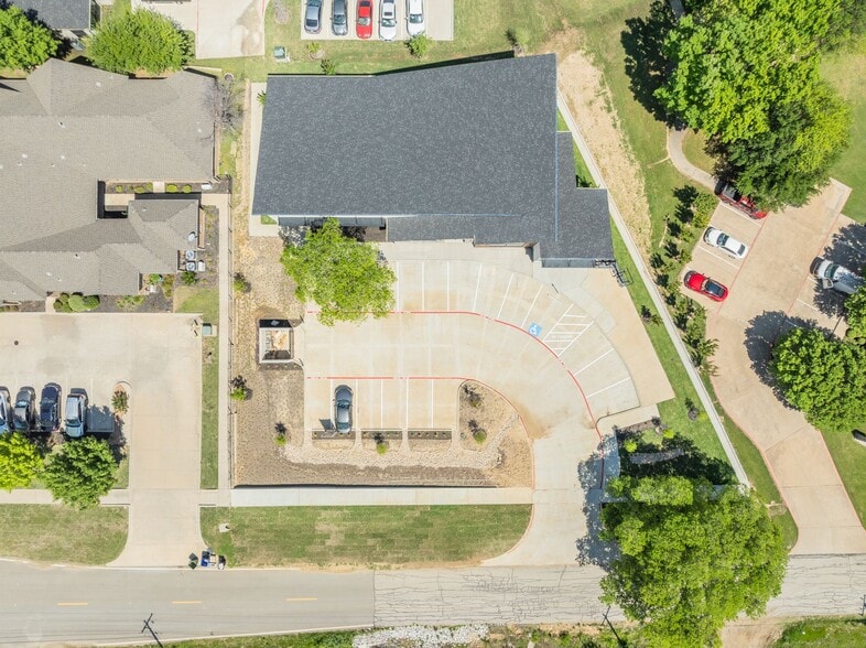 More Photos Of 120 Mitchell rd, Mansfield Medical For Lease