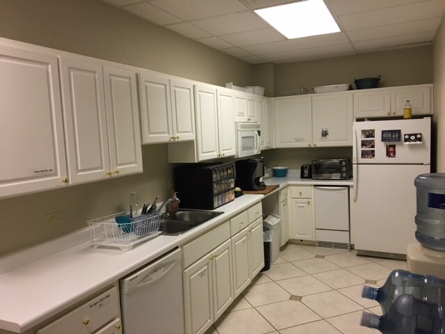 More Photos Of 2075 Centre Pointe Blvd, Tallahassee Medical For Lease