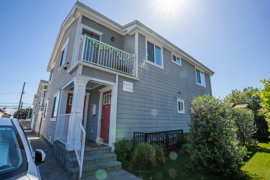 More Photos Of 3672 Percy St, Los Angeles Apartments For Sale