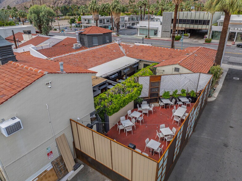 More Photos Of 664-668 N Palm Canyon Dr, Palm Springs Office For Sale
