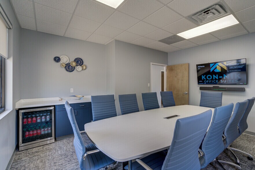 More Photos Of 2590 Gaskins Rd, Henrico Office For Lease