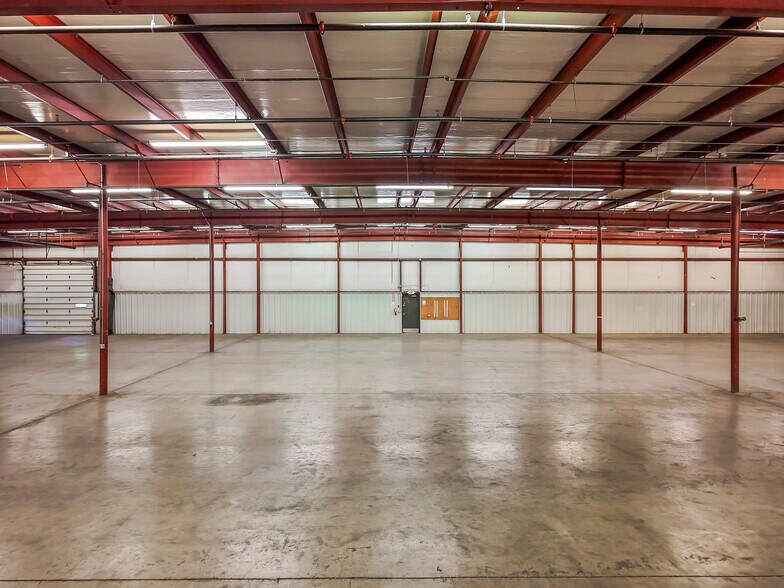 More Photos Of 623 Southwest St, High Point Warehouse For Lease