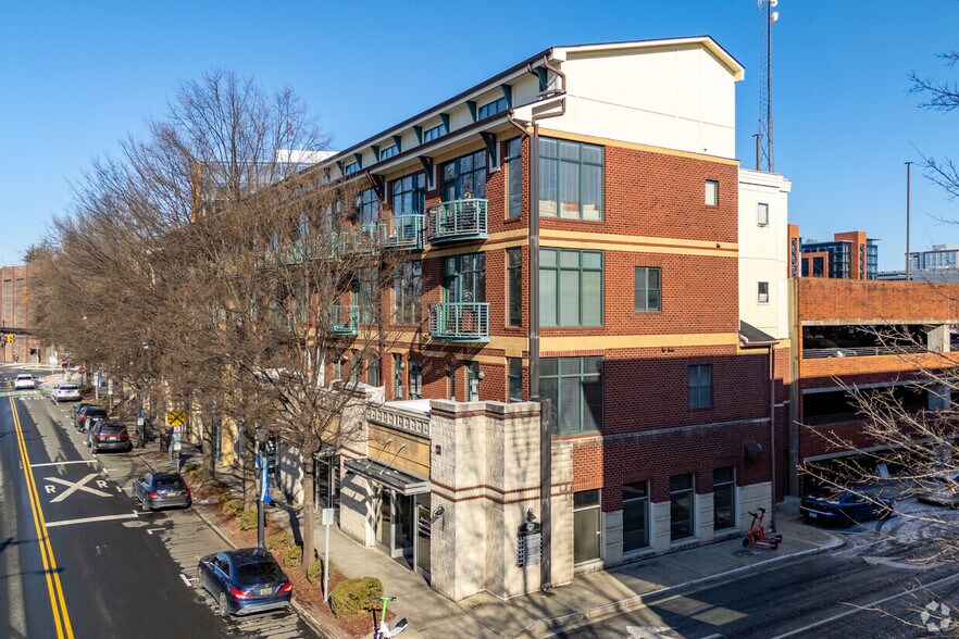 Primary Photo Of 115 E Park Ave, Charlotte Office Residential For Lease