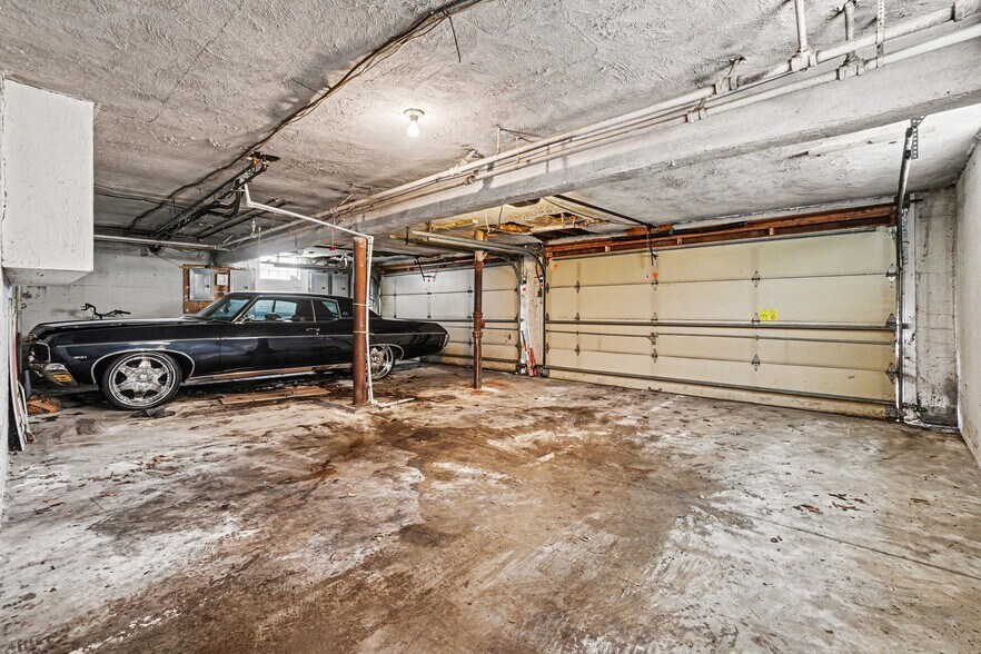 More Photos Of 2370 Losantiville Ave, Cincinnati Multifamily For Sale