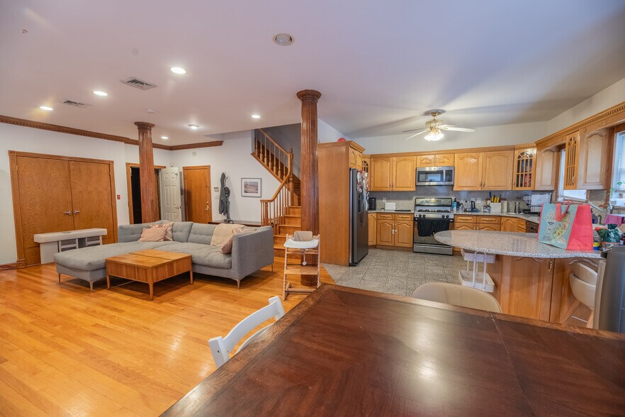 More Photos Of 600 Grand St, Hoboken Office Residential For Sale