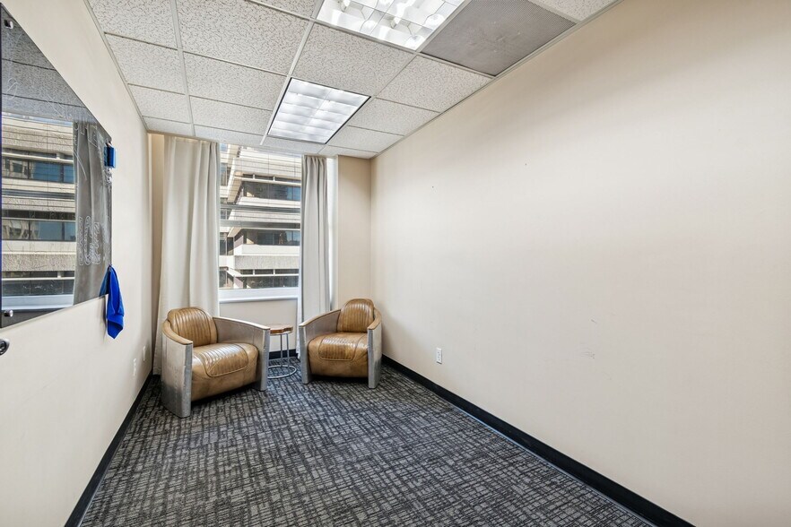 More Photos Of 707 N Franklin St, Tampa Office For Sale