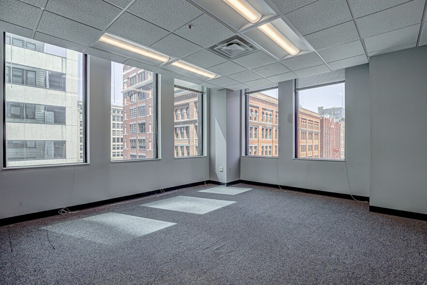 More Photos Of 35 E 7th St, Cincinnati Office For Lease